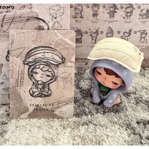 POP MART Hirono Echo Series - Staying Up